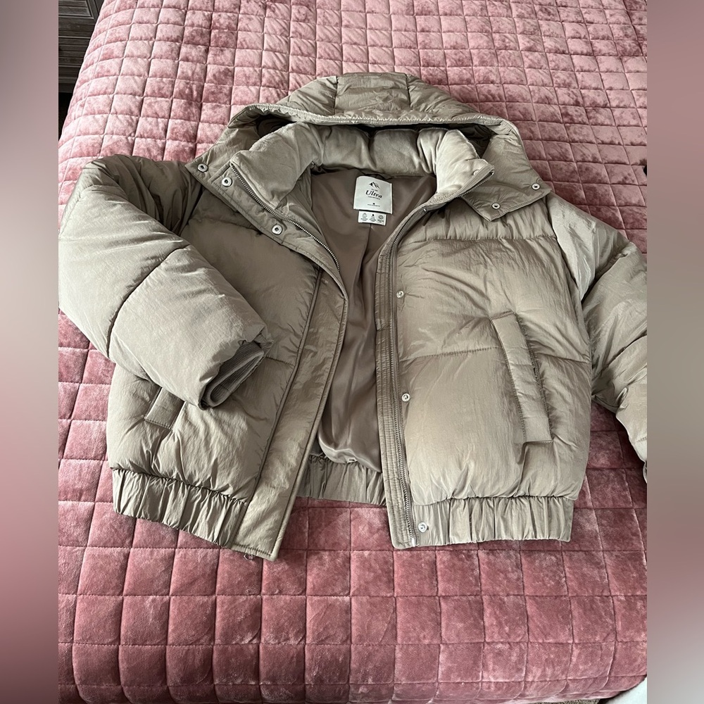 Abercrombie winter jacket size M